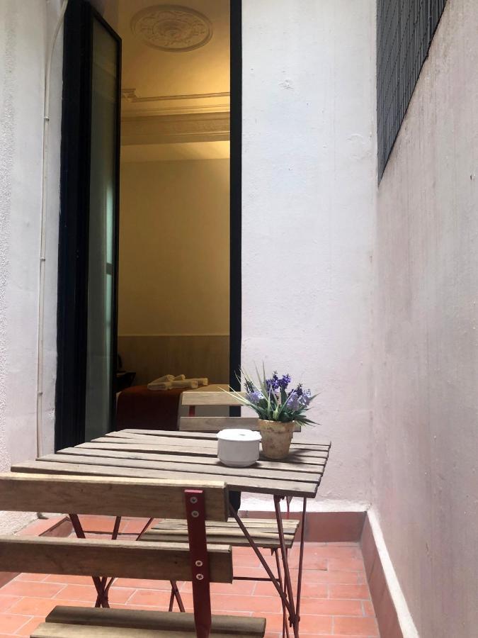 Hostal Live Natura Barcelona (Adults Only) Eksteriør bilde