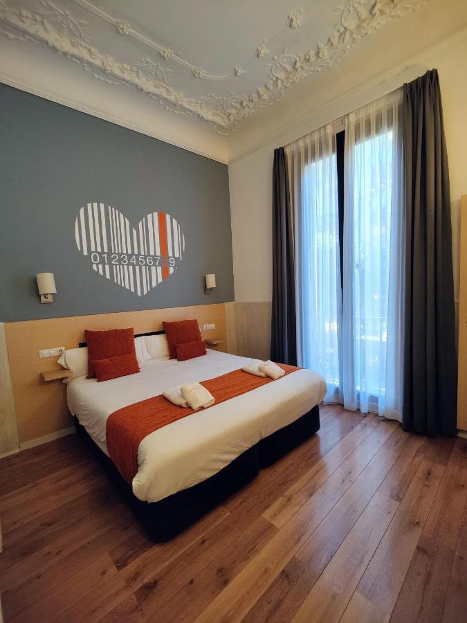 Hostal Live Natura Barcelona (Adults Only) Eksteriør bilde