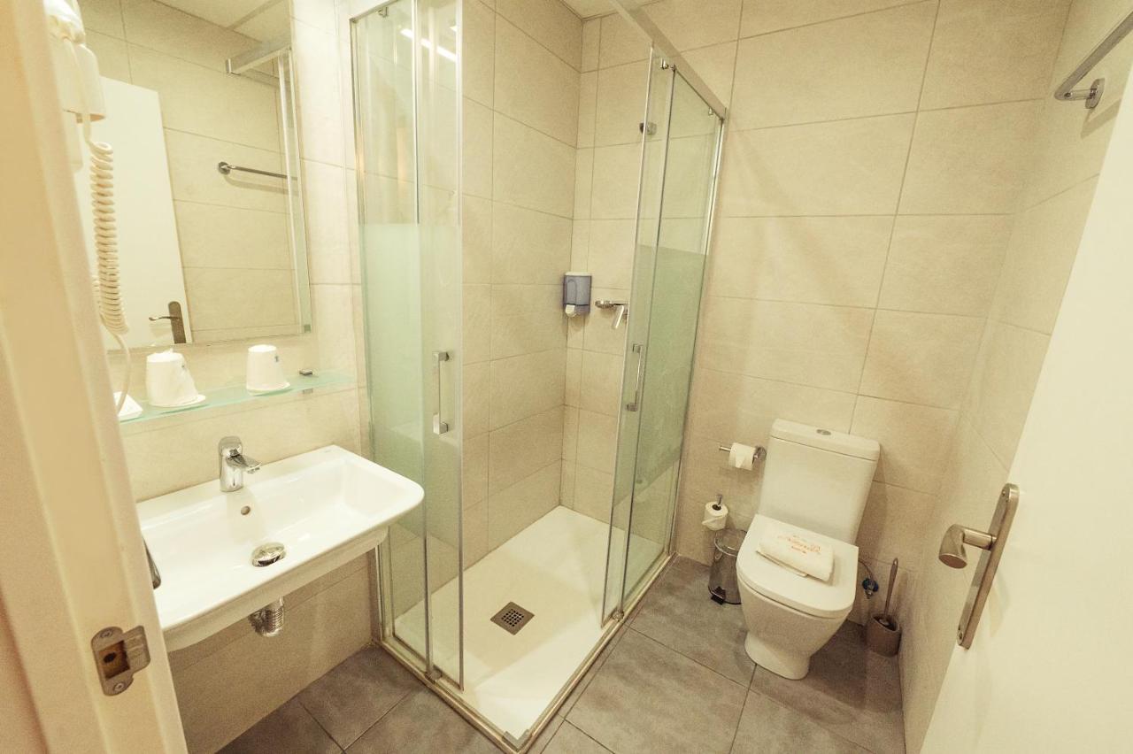 Hostal Live Natura Barcelona (Adults Only) Eksteriør bilde