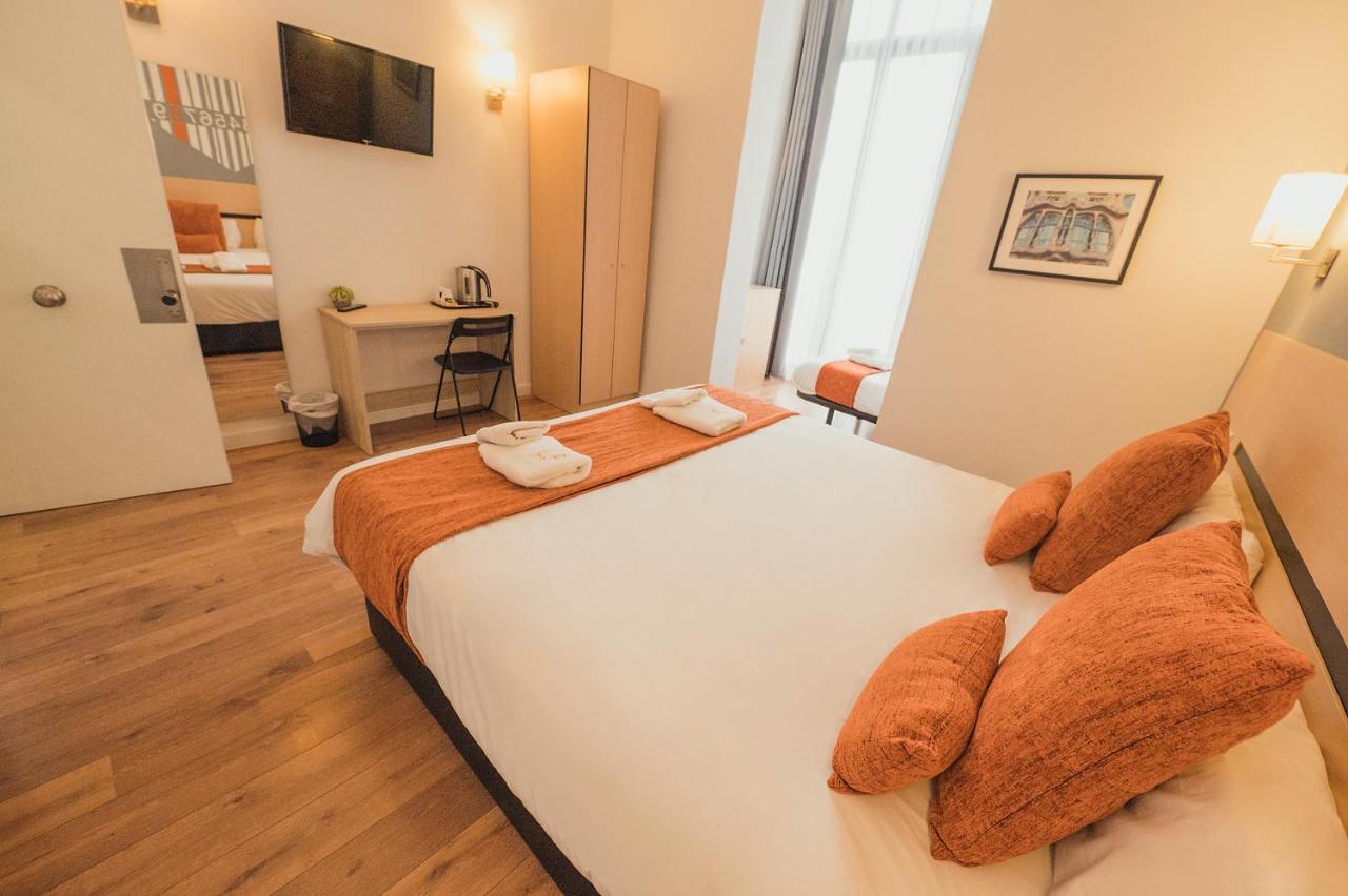 Hostal Live Natura Barcelona (Adults Only) Eksteriør bilde