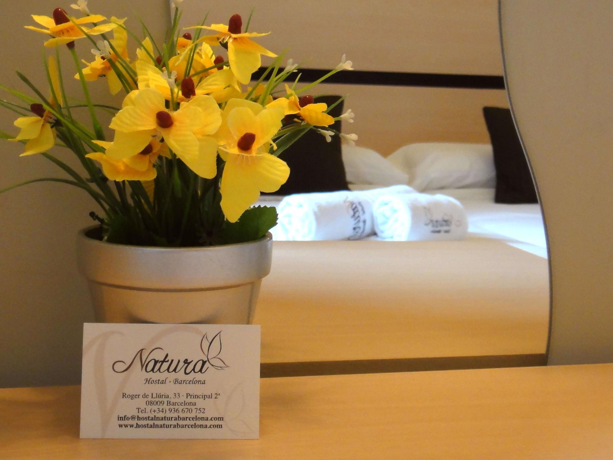 Hostal Live Natura Barcelona (Adults Only) Eksteriør bilde