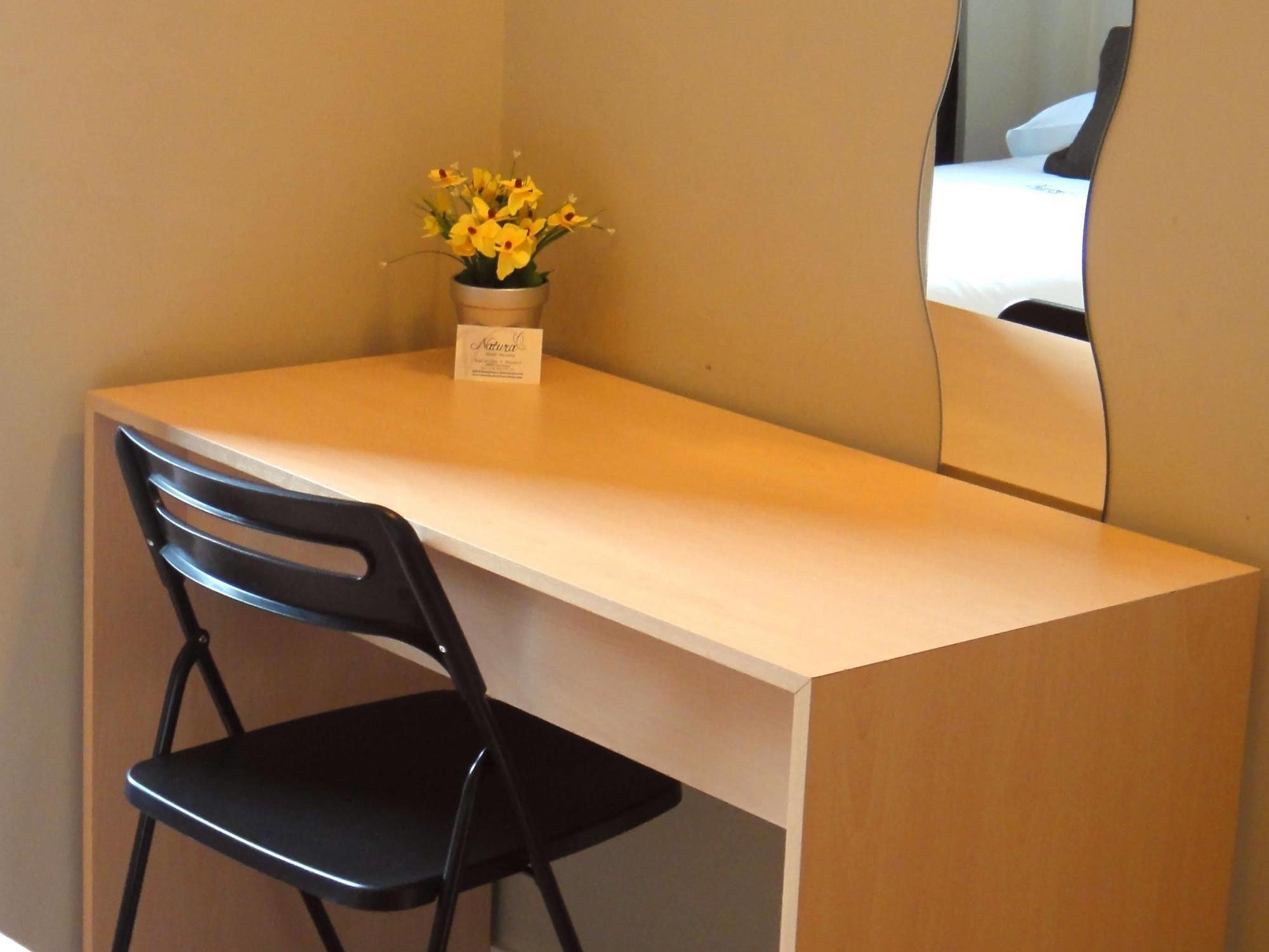 Hostal Live Natura Barcelona (Adults Only) Eksteriør bilde