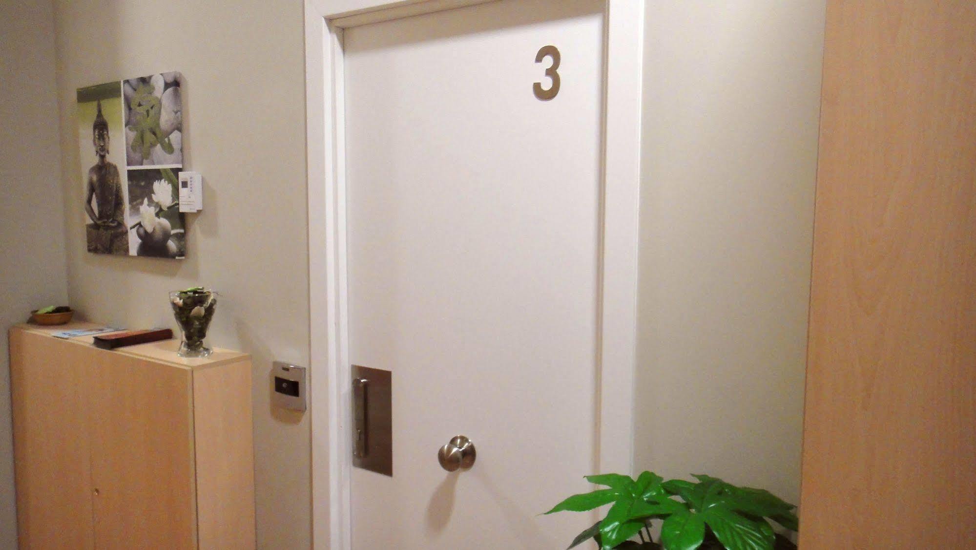 Hostal Live Natura Barcelona (Adults Only) Eksteriør bilde